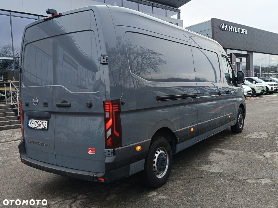 Nissan Interstar - 6