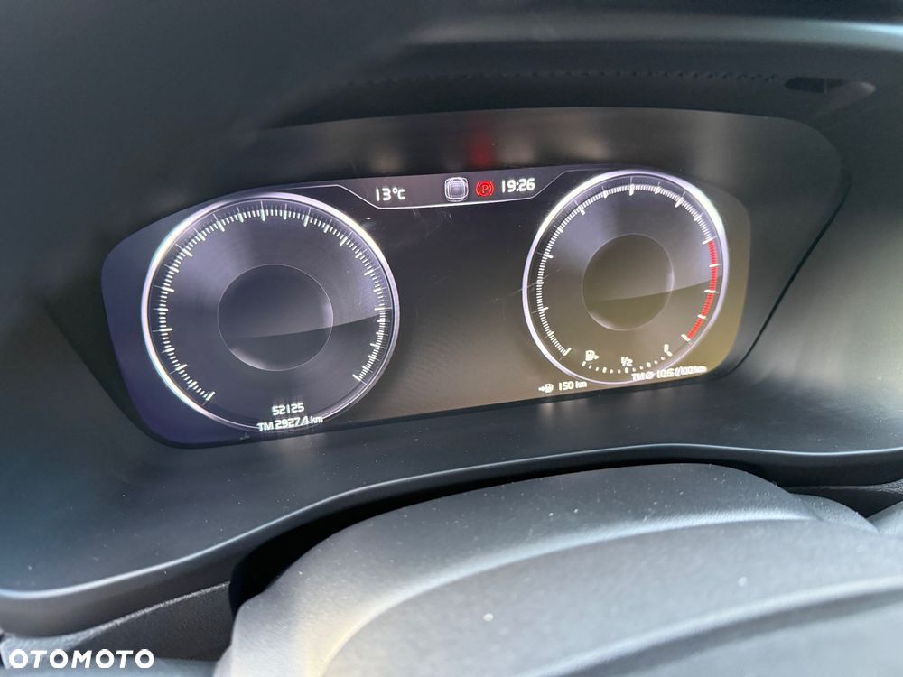 Volvo XC 40 - 18