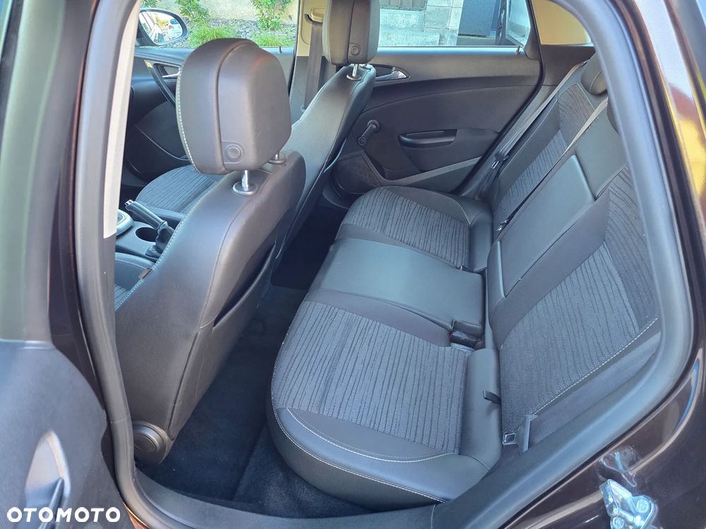 Opel Astra 1.4 Turbo Active - 14