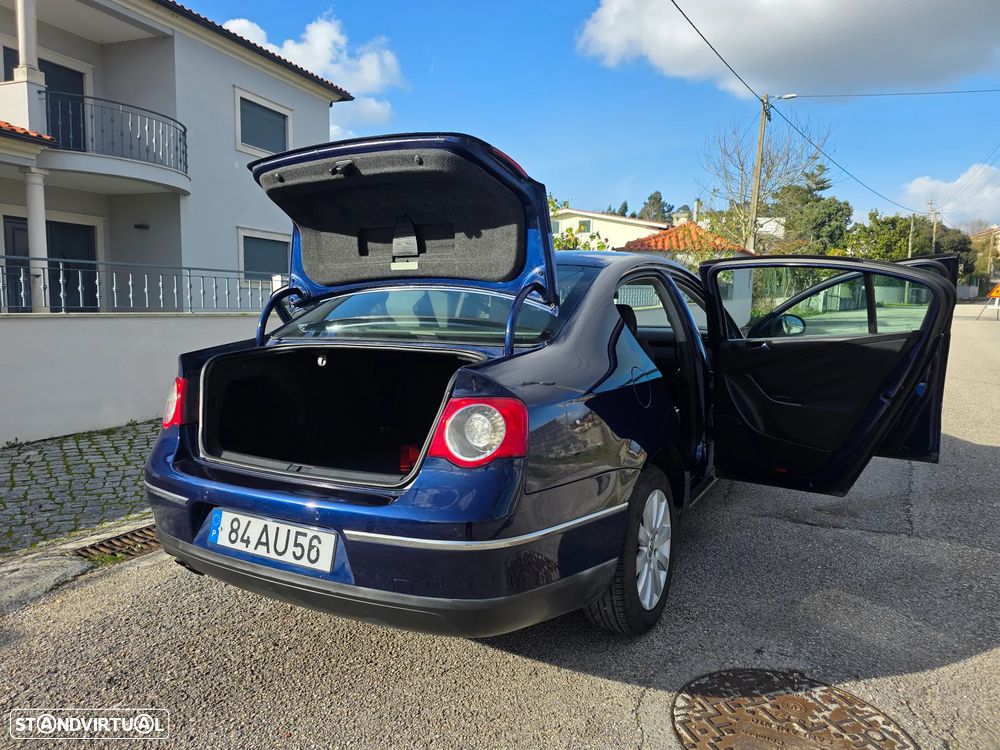 VW Passat 2.0 TDI Highline IM - 13