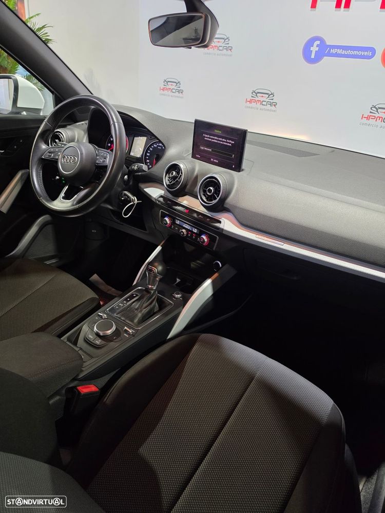 Audi Q2 30 TFSI Design S tronic - 19