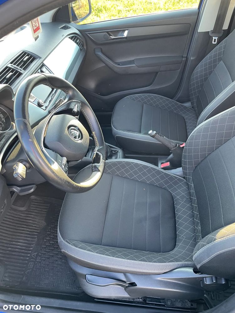 Skoda Fabia 1.0 Ambition - 10