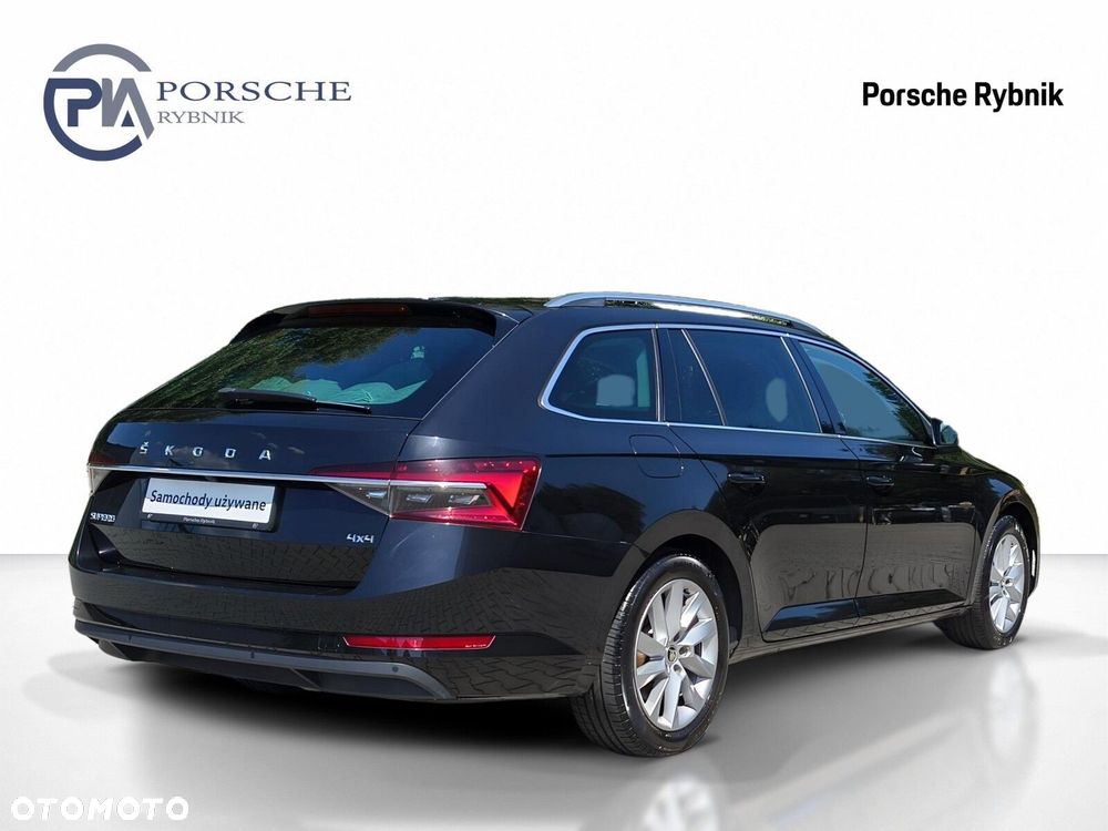Skoda Superb 2.0 TDI SCR 4x4 Style DSG - 6