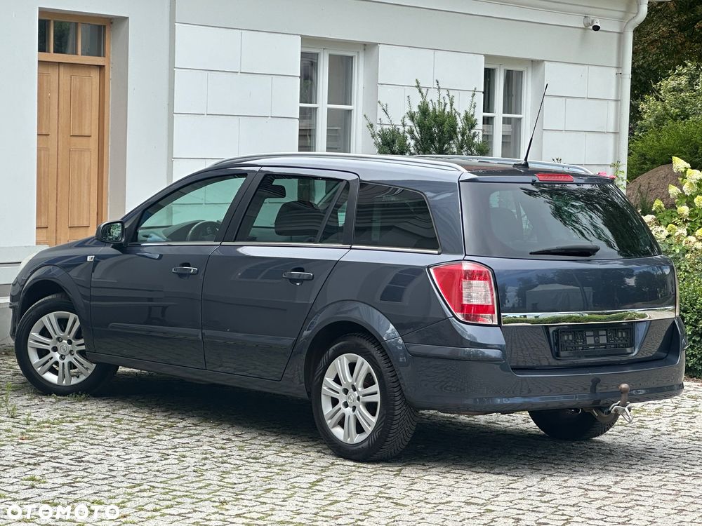 Opel Astra 1.6 Essentia EasyTronic - 16