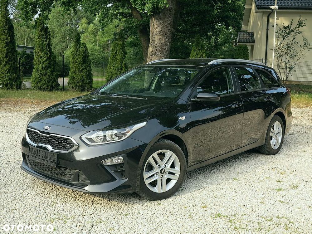 Kia Ceed - 1