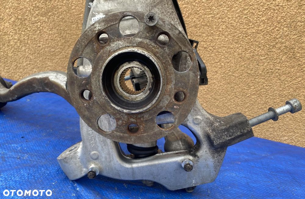 MERCEDES W213 6.3 AMG ZWROTNICA LEWY PRZÓD LEWA A2133325900 WACHACZ - 5