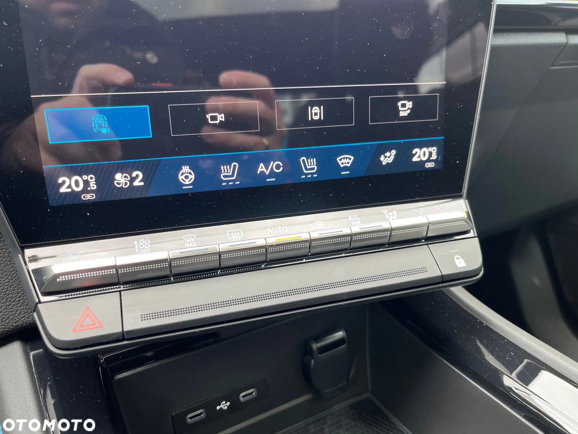 Renault Rafale 1.2 E-Tech PHEV 4x4 300 atelier Alpine MMT - 16