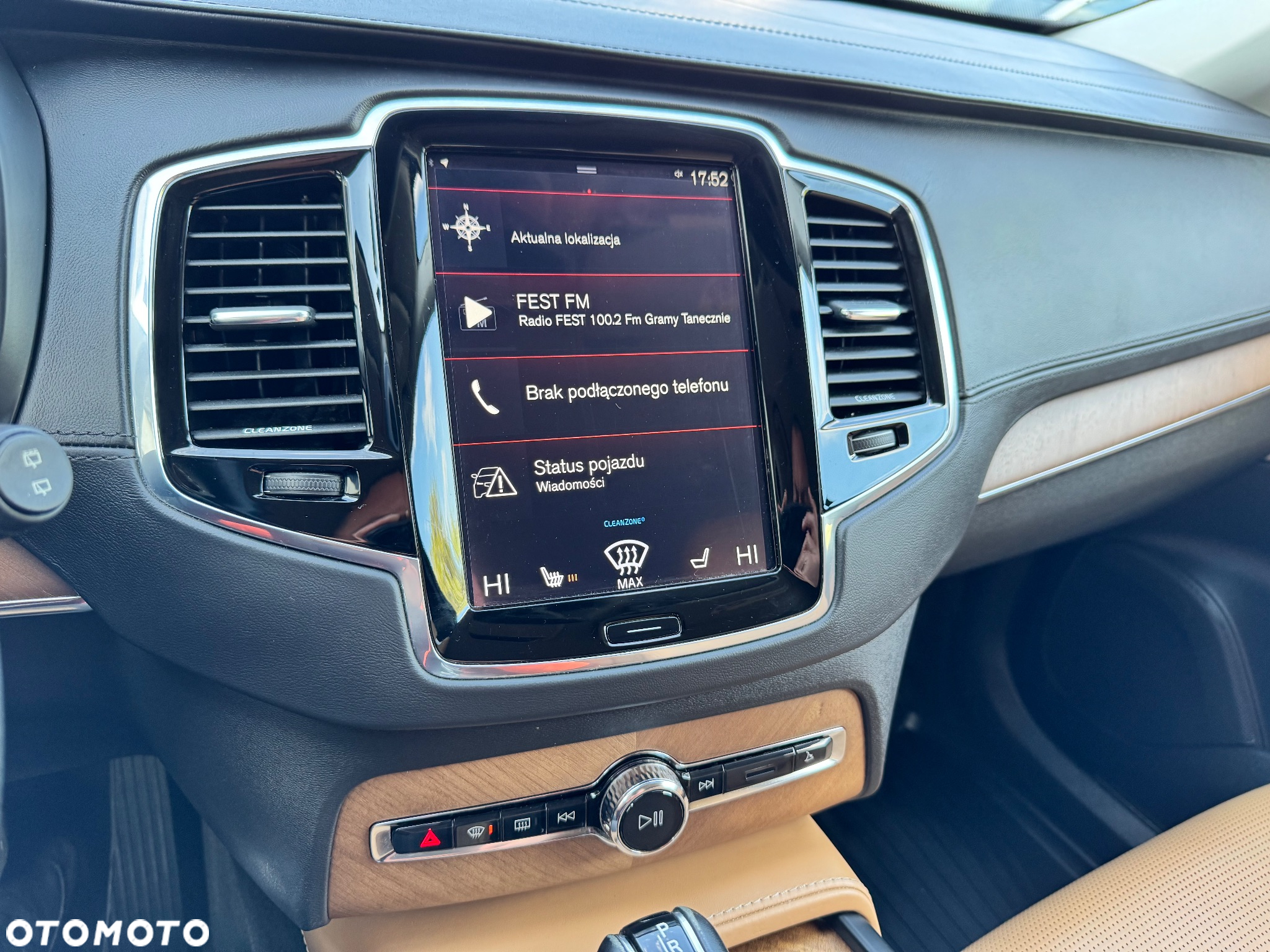 Volvo XC 90 D5 SCR AWD Inscription 7os - 34