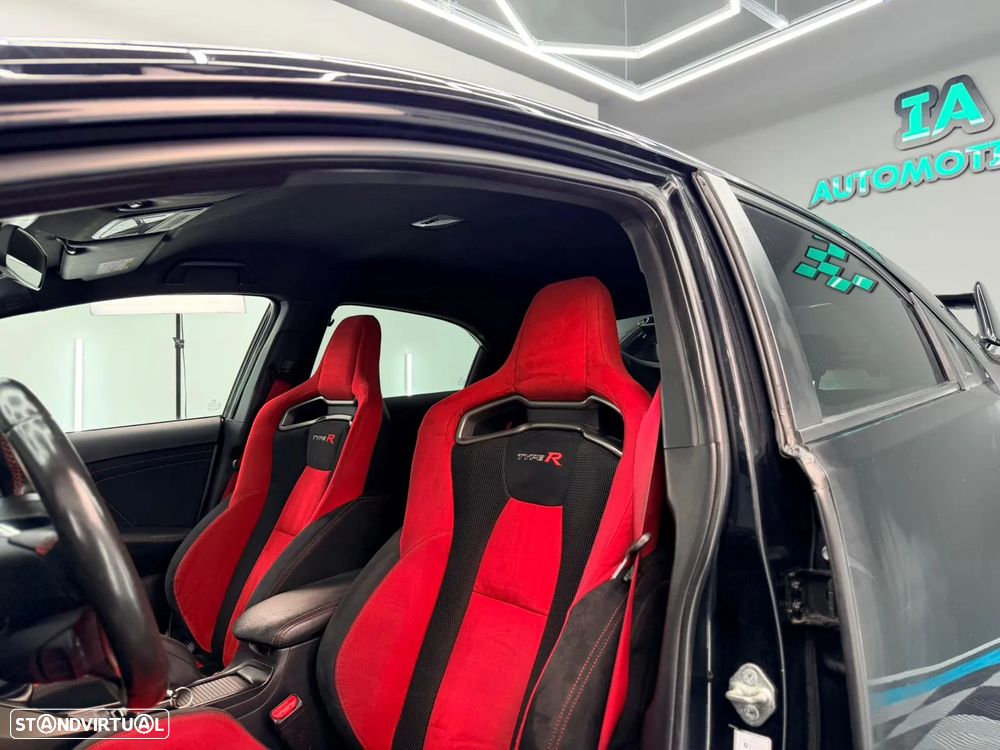 Honda Civic 2.0 VTEC Turbo Type R - 31