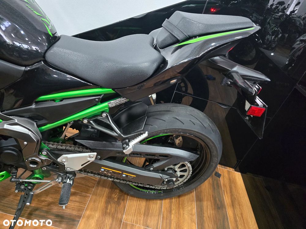 Kawasaki Z - 32