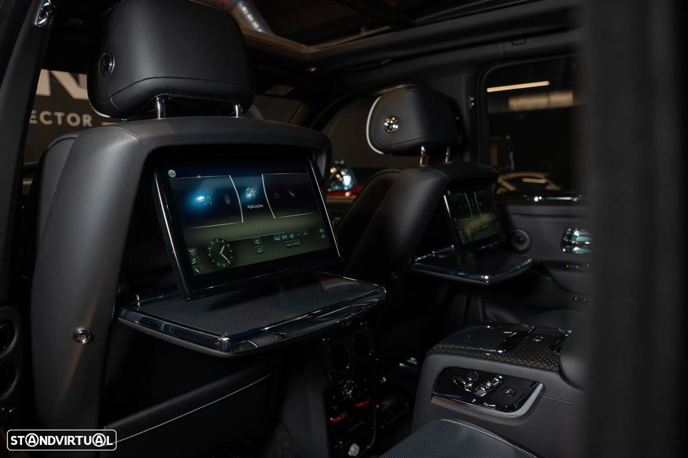 Rolls Royce Cullinan Black Badge - 38