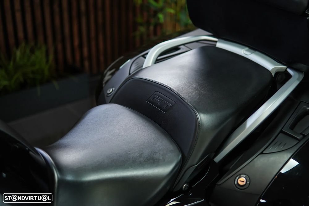 BMW R 1250 RT TRIPLE BLACK - 19