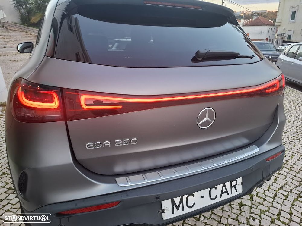 Mercedes-Benz EQA 250 AMG Line - 54