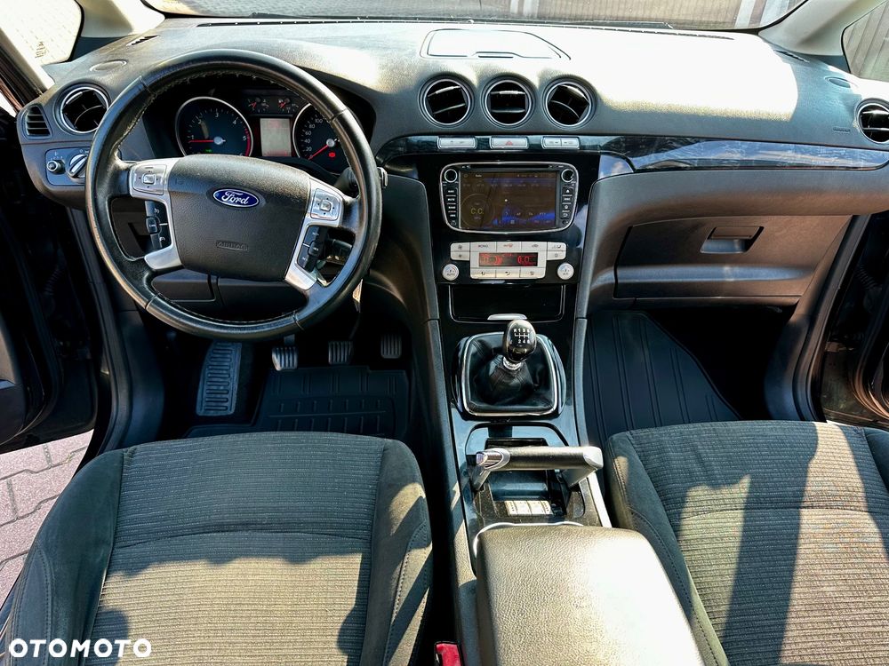 Ford Galaxy 2.0 TDCi DPF Ghia - 4