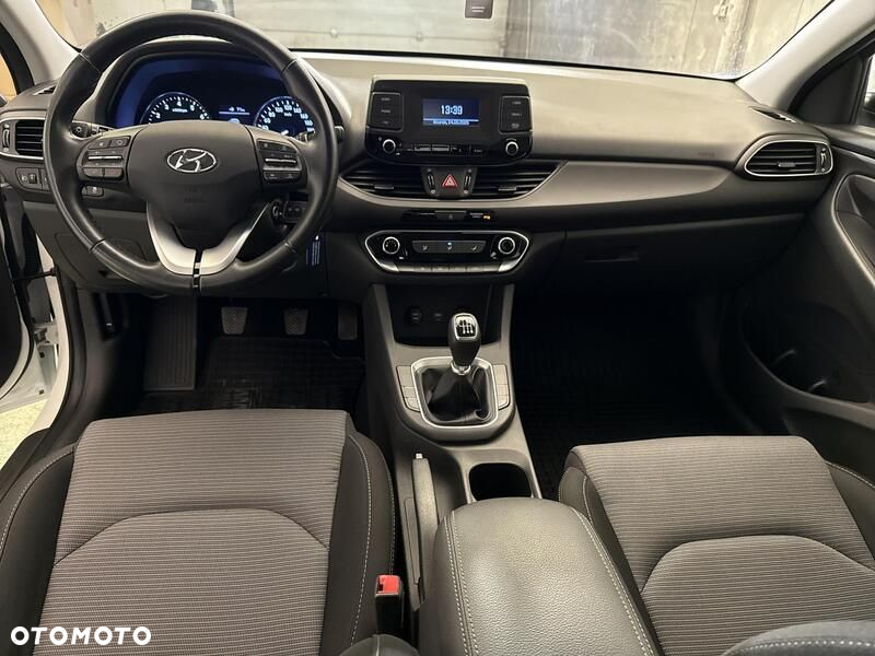 Hyundai i30 - 21
