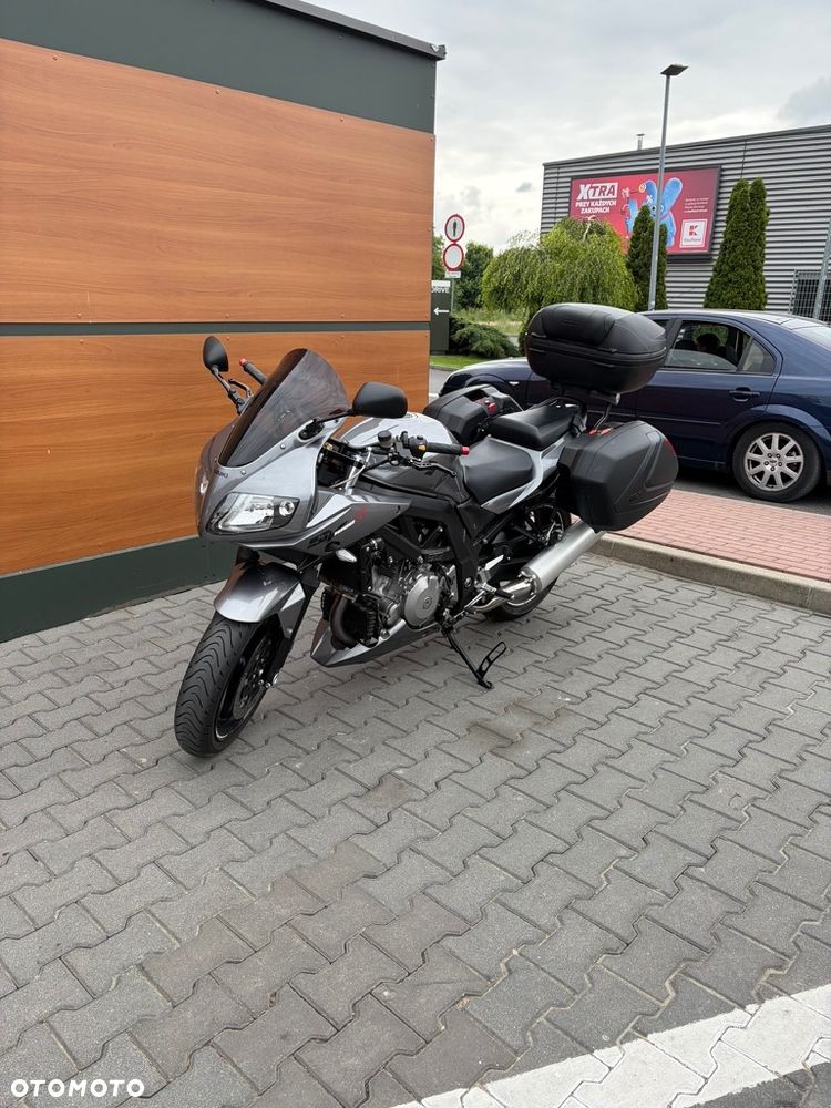 Suzuki SV - 11
