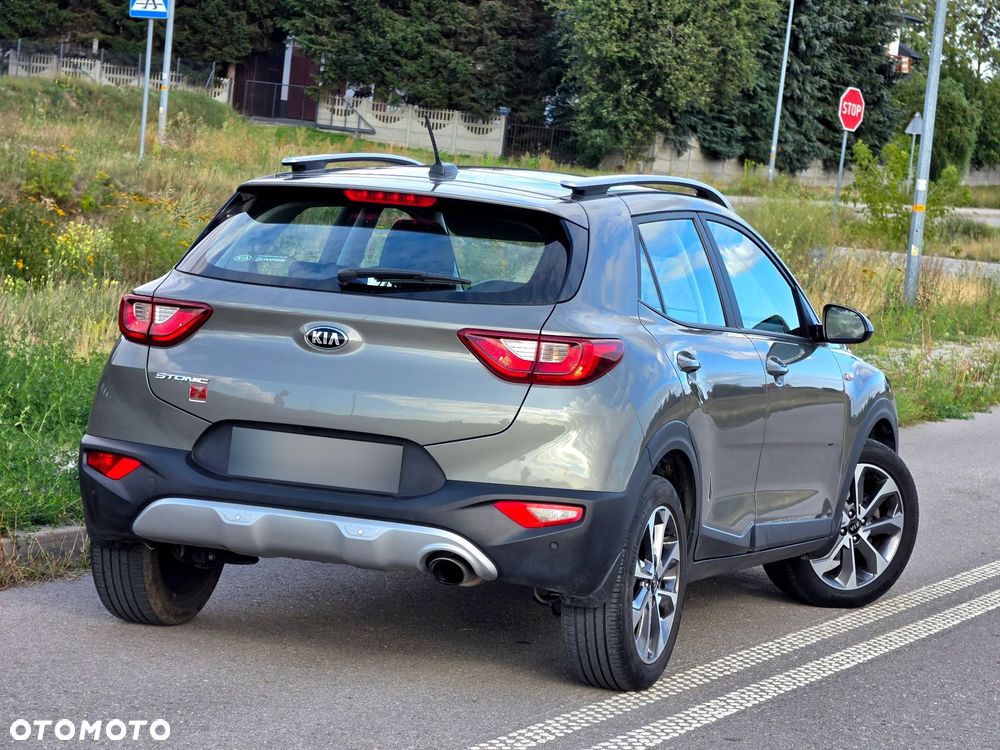 Kia Stonic 1.4 L - 7