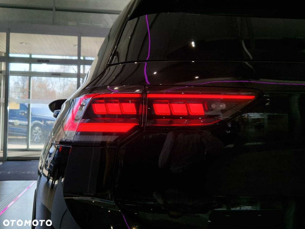 Volkswagen Golf 2.0 TSI 4Motion R DSG - 33