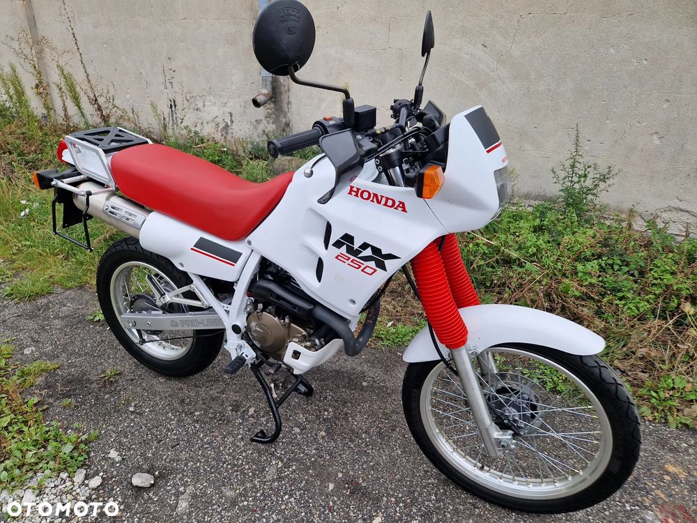 Honda NX - 2