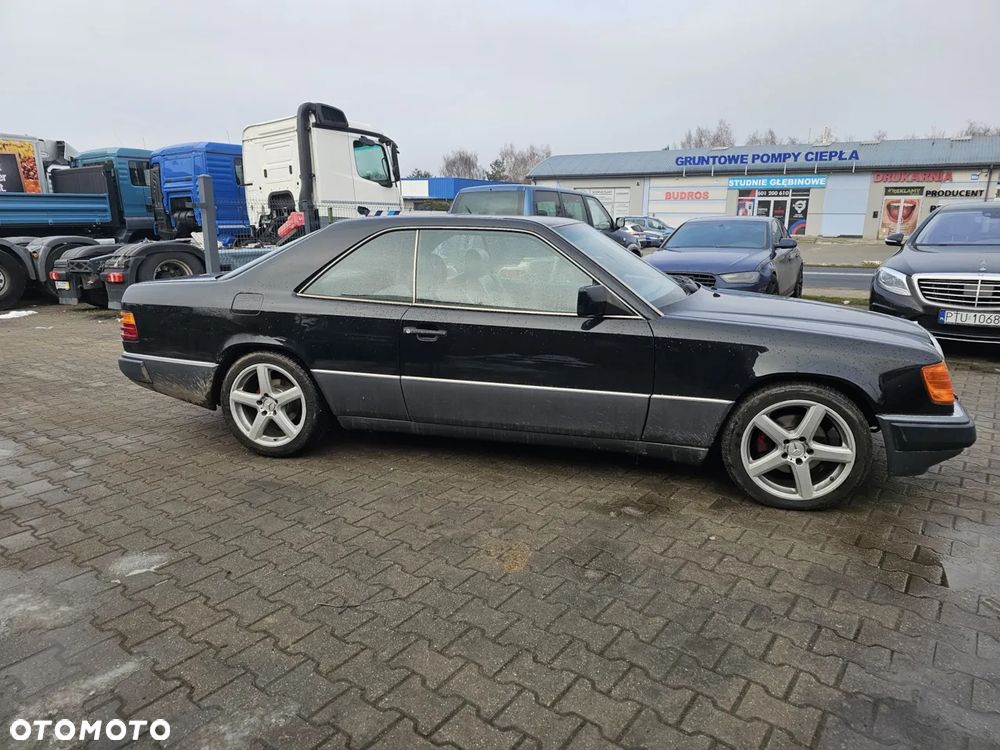 Mercedes-Benz W124 (1984-1993) - 2