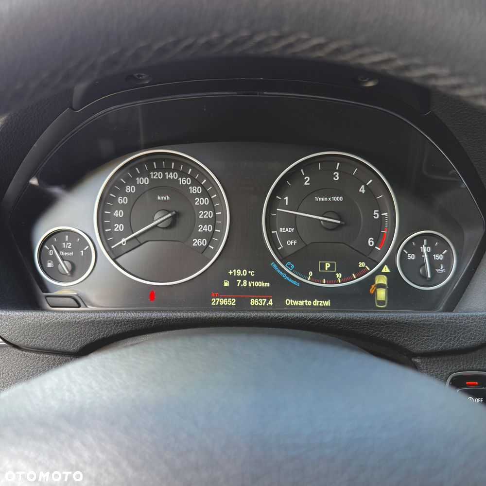BMW 3GT 330d Luxury Line - 13