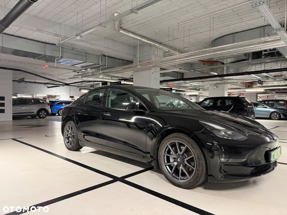 Tesla Model 3 - 14