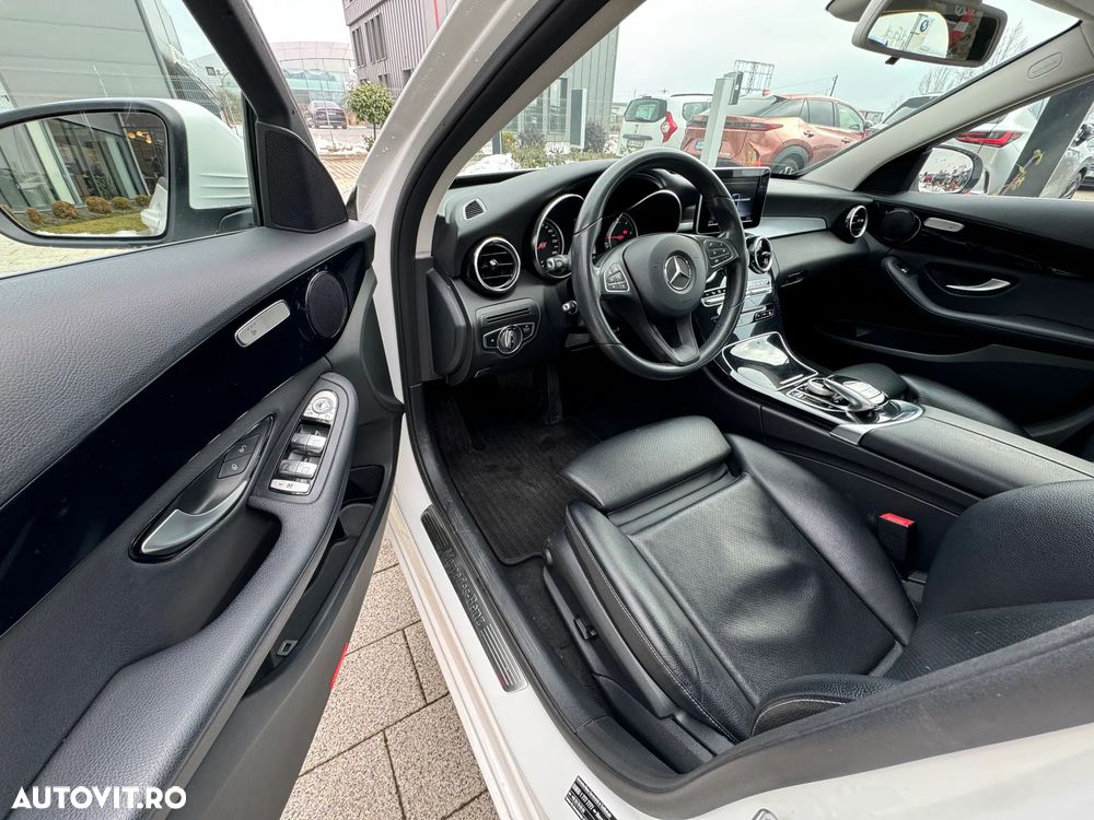 Mercedes-Benz C - 15