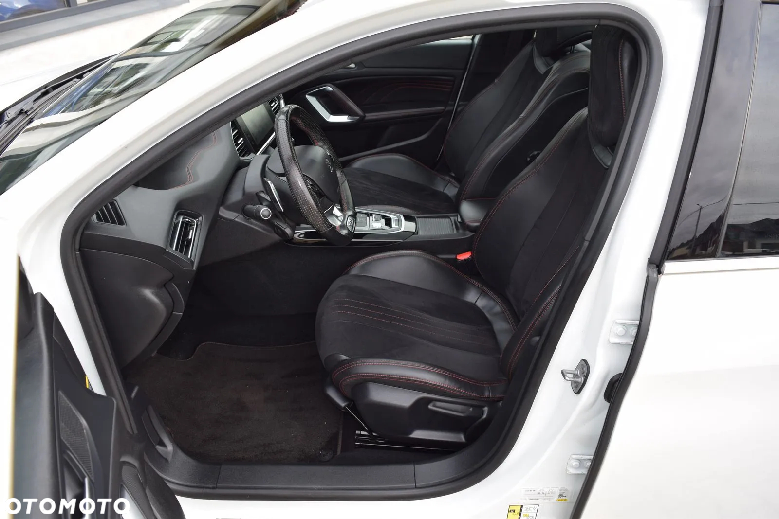 Peugeot 308 SW BlueHDi 180 EAT6 GT - 18