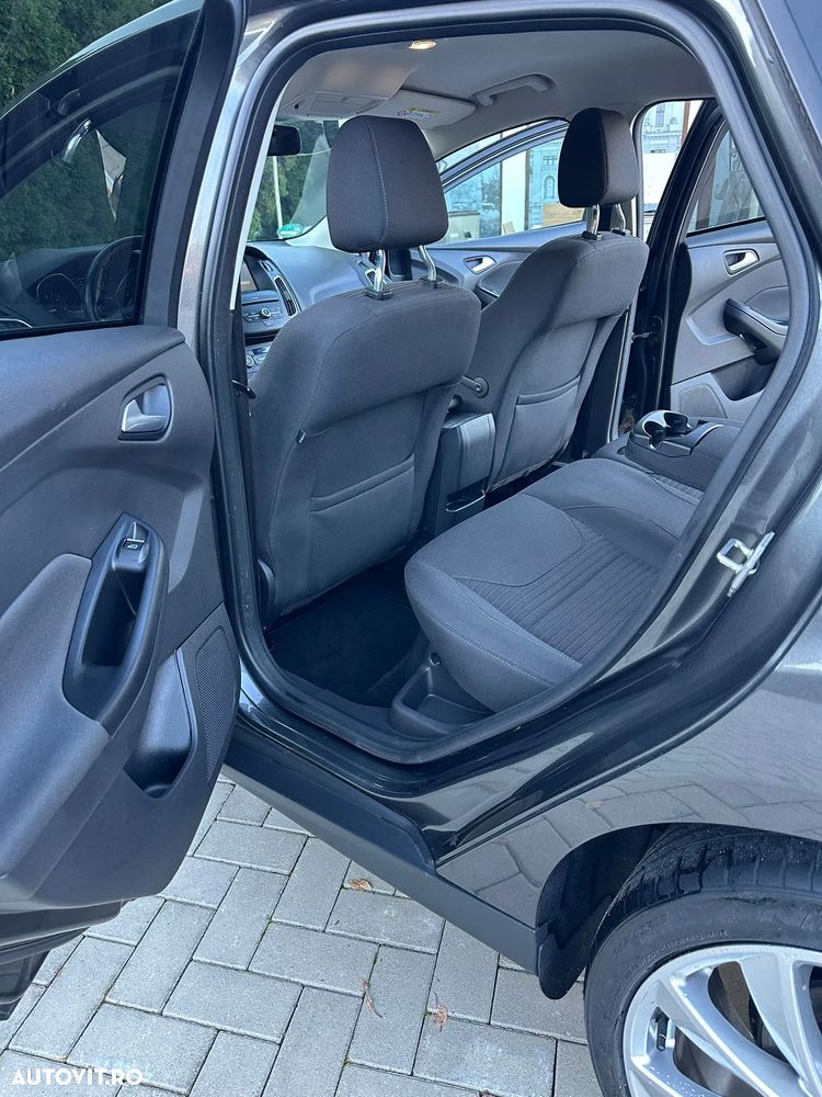 Ford Focus 2.0 TDCi DPF Start-Stopp-System Titanium - 15