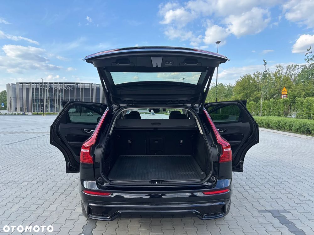 Volvo XC 60 B5 B AWD Ultimate Black Edition - 13