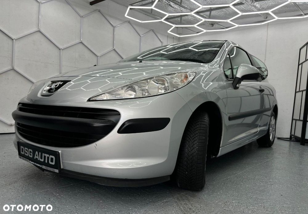 Peugeot 207 - 14