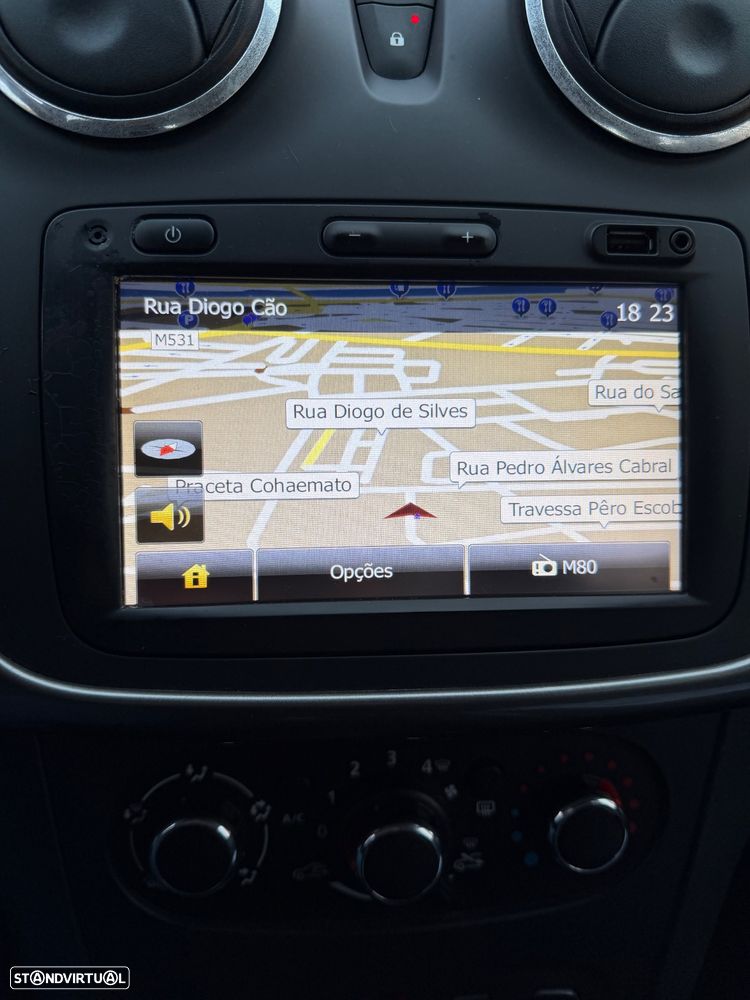 Dacia Sandero 1.5 dCi Stepway - 10