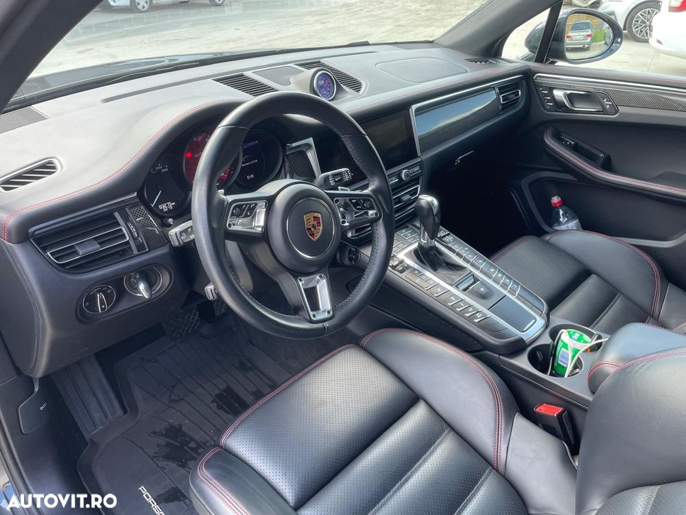 Porsche Macan - 6