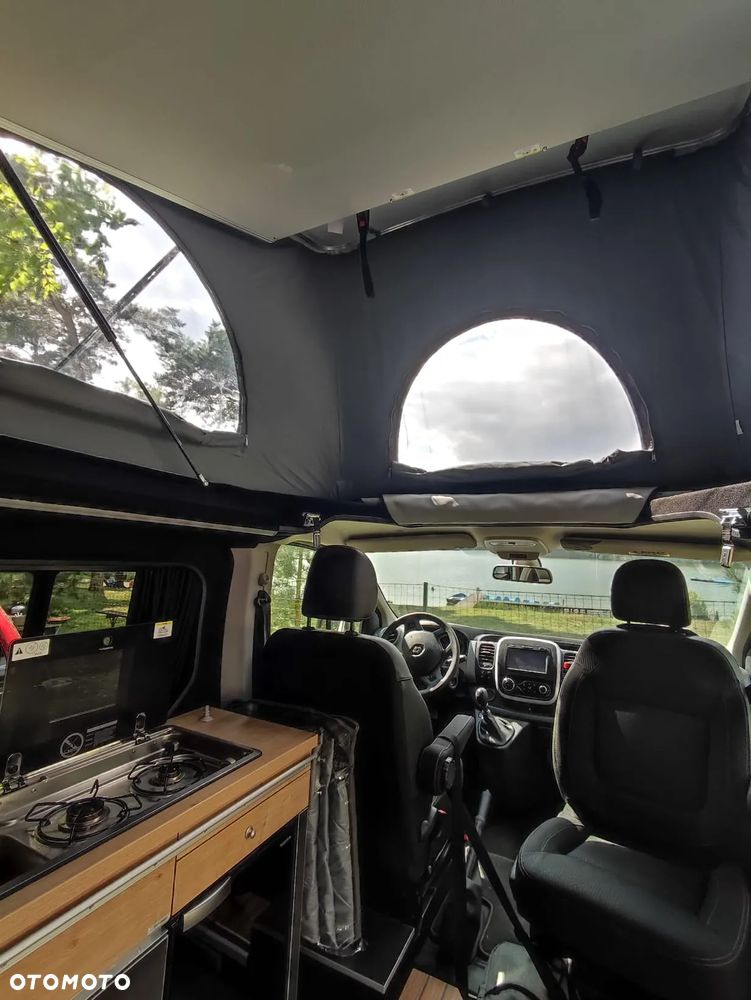 Renault Trafic long - 12