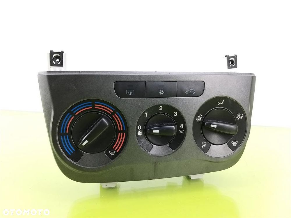 Panel klimatyzacji Fiat Grande Punto  2005-2012 5G1140100 - 3