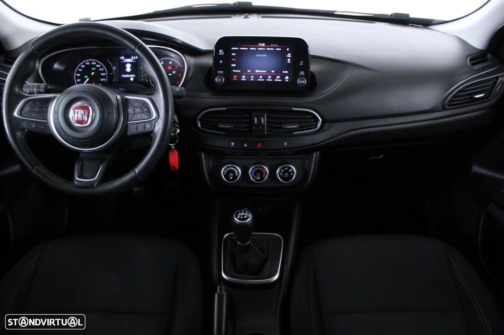 Fiat Tipo 1.3 MultiJet Life - 18