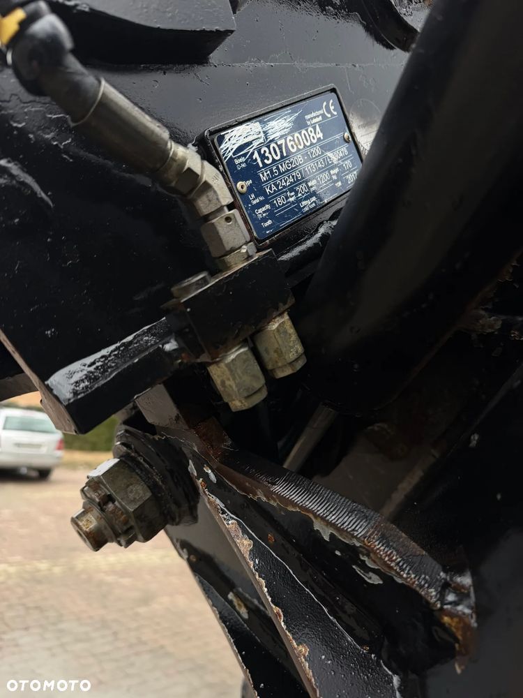 Kubota U35. koparka 3,7 tony. 2016 rok. 2000 mtg! Łyżka skarpowa Hydraulicznie uchylna. 3sekcje Hydrauliczne. zamki na tłokach. Jak nówka sztuka. Zadbana zero zużycia. Z gospodarstwa Norweskiego. Zmiana łyżek Hydrauliczna. LENHOFF. Zero luzów wycieków. Szybka wolna jazda. Gąski perfekt stan. OKAZJA TANIO - 7