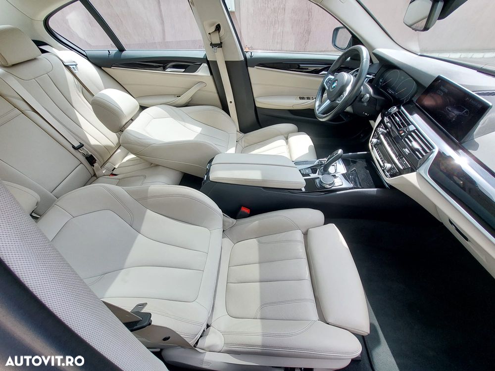 BMW Seria 5 518d AT - 17