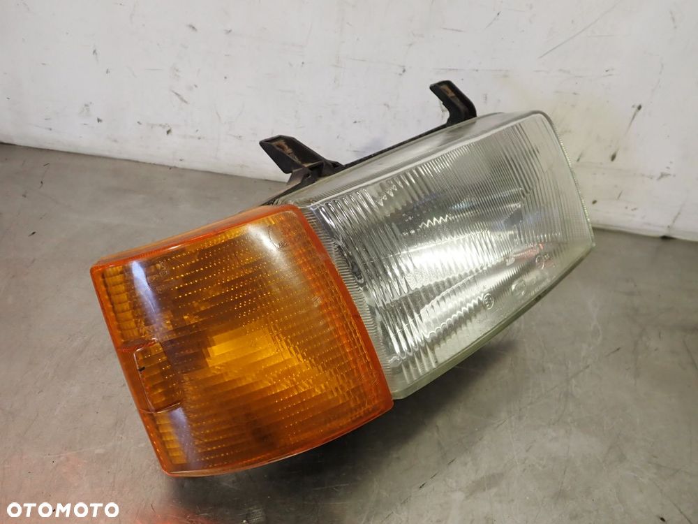 LAMPA PRAWA PRZEDNIA VOLKSWAGEN T4 - 3