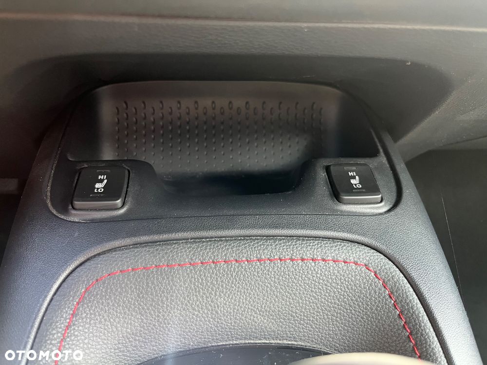 Toyota Corolla 2.0 Hybrid Executive - 25
