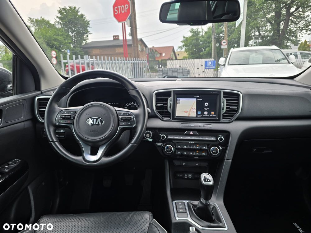 Kia Sportage 1.7 CRDI 2WD Dream-Team Edition - 28
