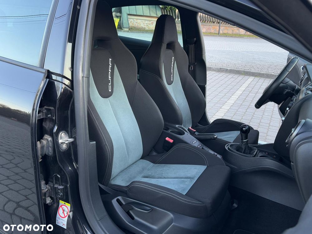 Seat Leon 2.0 TSI Cupra R - 16