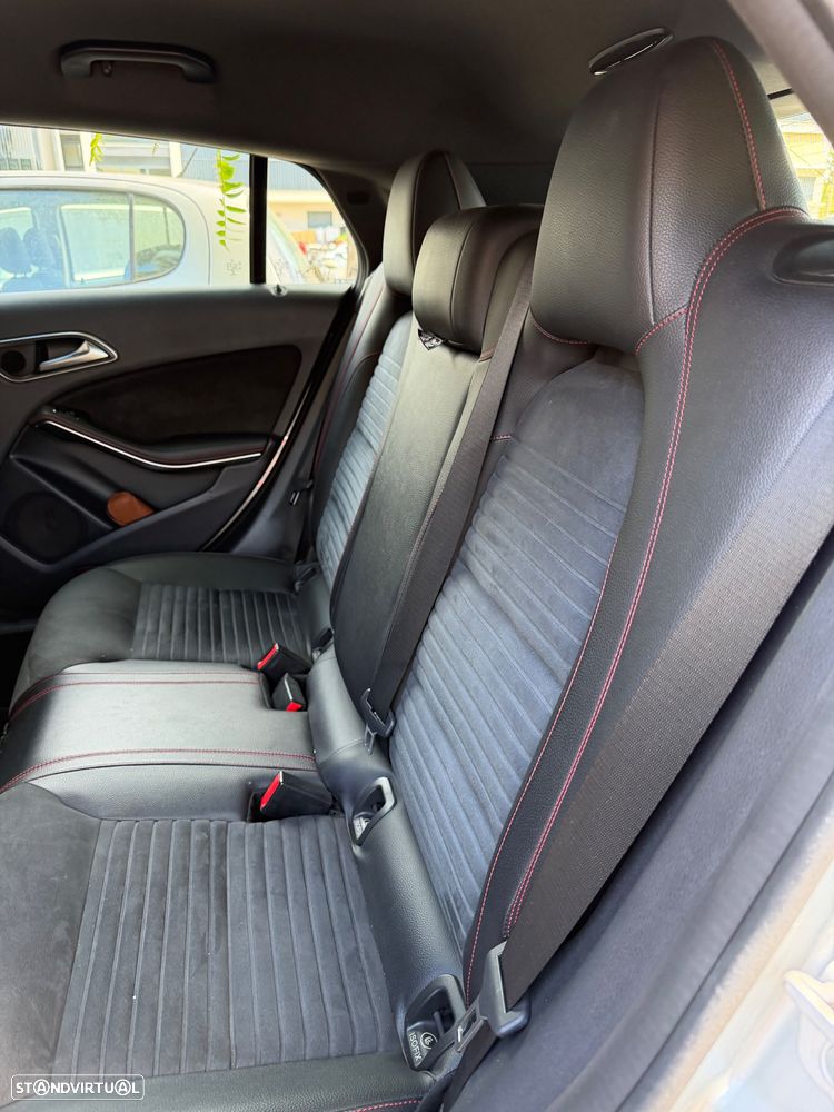 Mercedes-Benz CLA 220 - 9