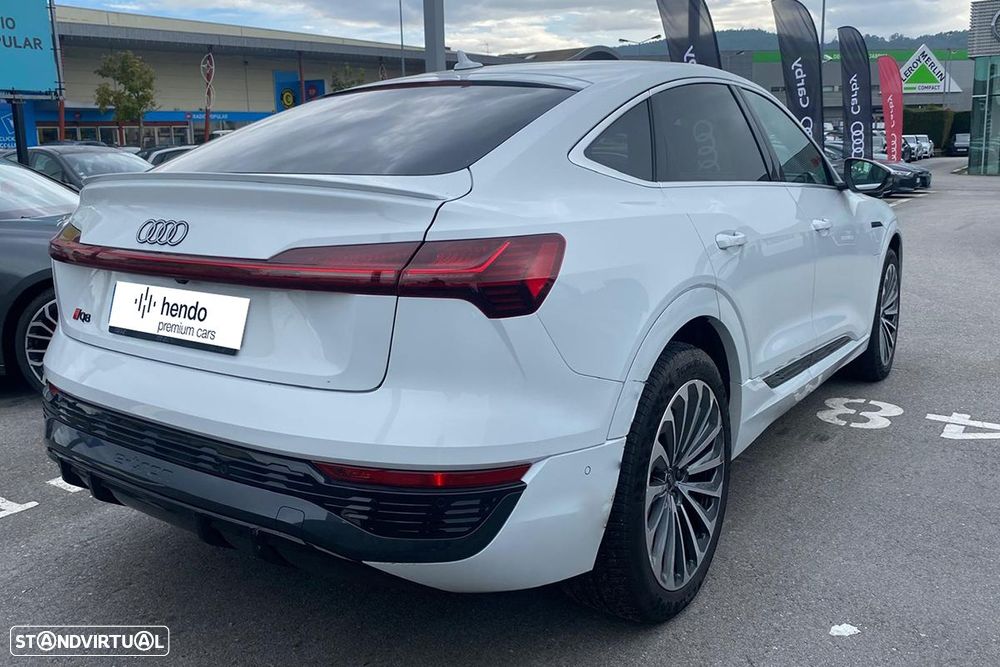 Audi Q8 e-Tron Sportback 50 quattro S line - 3