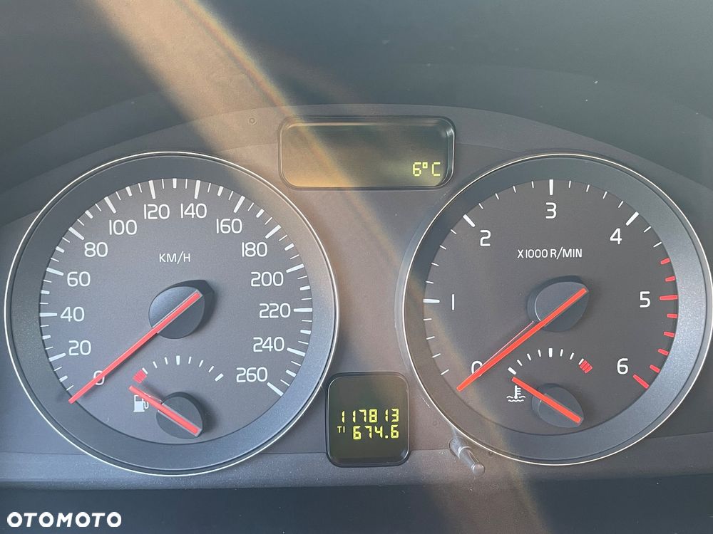 Volvo V50 - 17