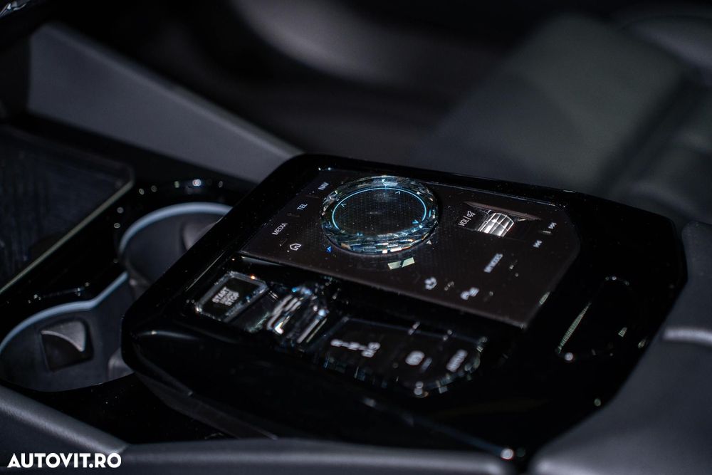 BMW Seria 5 - 38