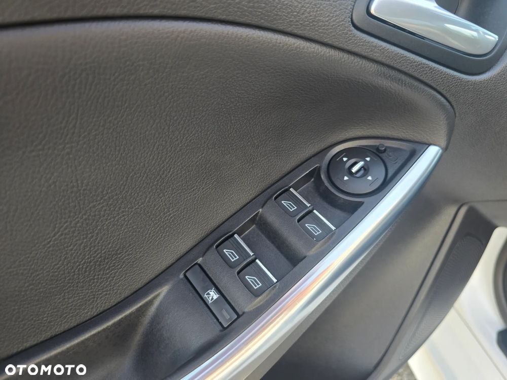 Ford Focus 2.0 EcoBoost ST - 16