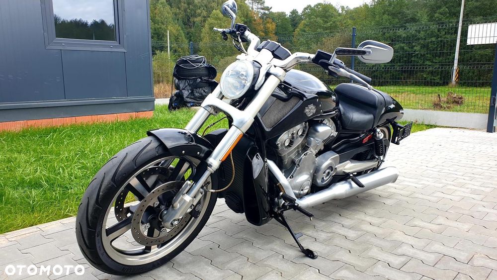 Harley-Davidson V-Rod Muscle - 16