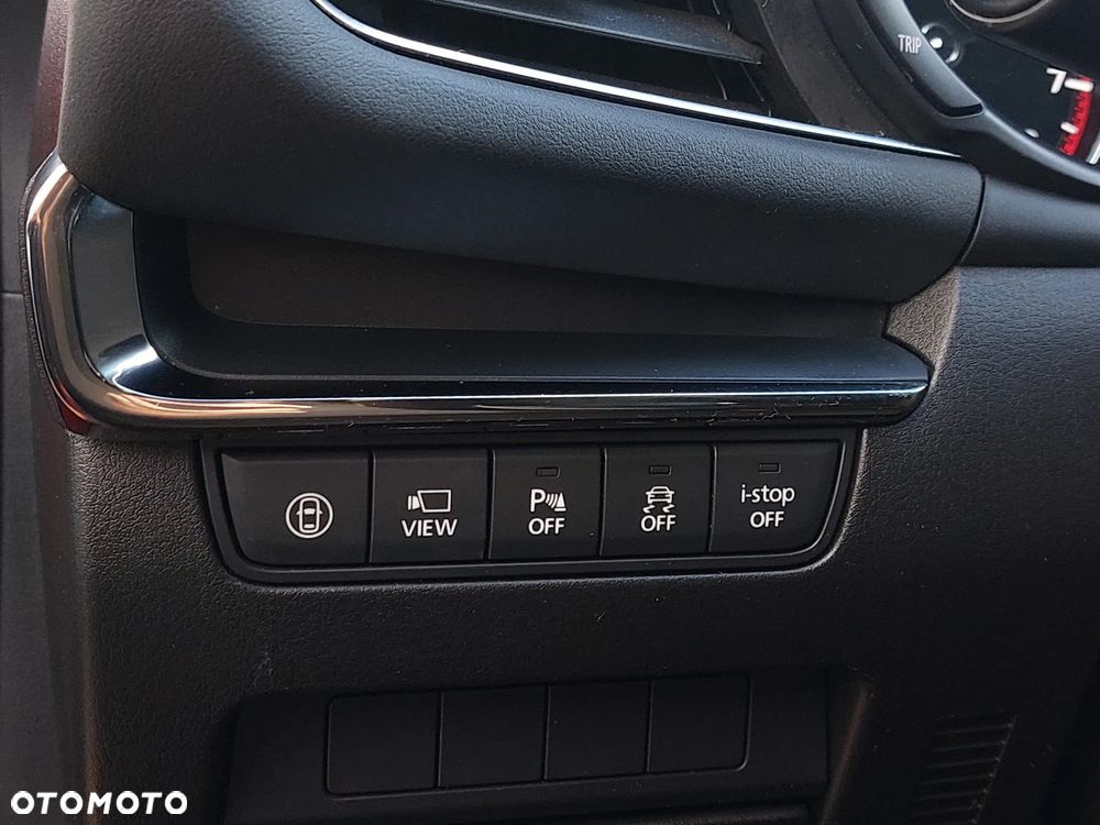 Mazda 3 2.0 mHEV Hikari - 17