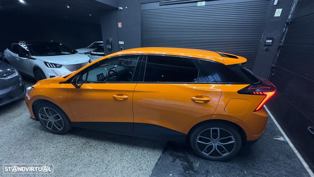 MG MG4 4 Luxury 64 kWh - 8